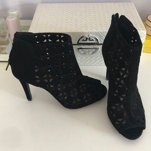 Micheal Kors Heels - size 7